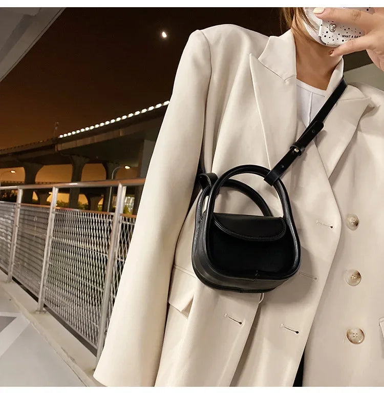Élan Petite Shoulder Bag
