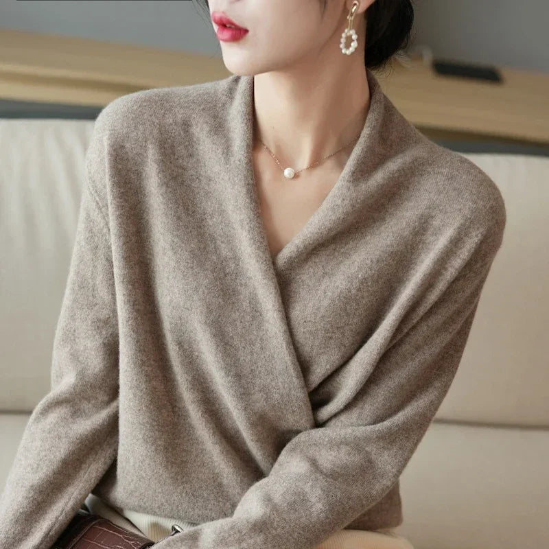 Bellaria V-Neck Pullover