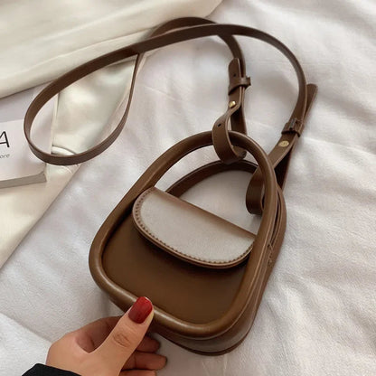 Élan Petite Shoulder Bag