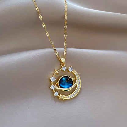 Celeste Pendant & Chain