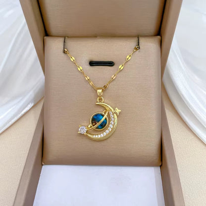 Celeste Pendant & Chain
