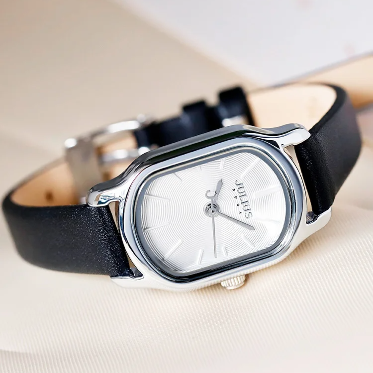 Dahlia Quartz Timepiece